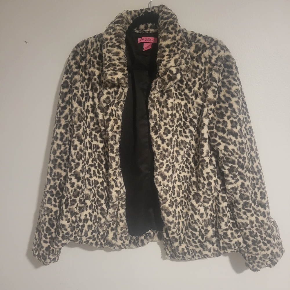 Betsey Johnson Leopard Print Faux Fur coat Large